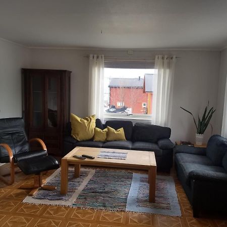 43 Oscarsgate Apartment Vadso Bagian luar foto